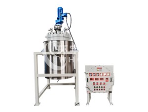 300L不銹鋼油浴電加熱加氫反應(yīng)釜已完工發(fā)往德陽(yáng)